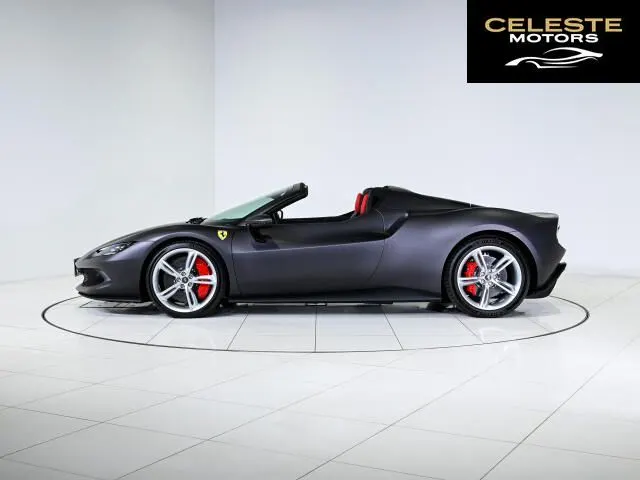FERRARI 296GTS 2025 — photo 4 sur 8