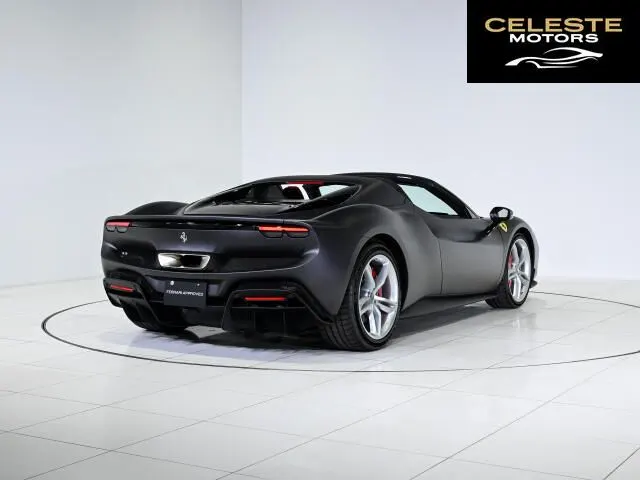 FERRARI 296GTS 2025 — photo 6 sur 8