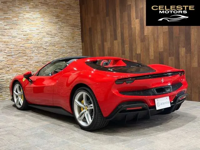 FERRARI 296GTS 2025 — photo 6 sur 8