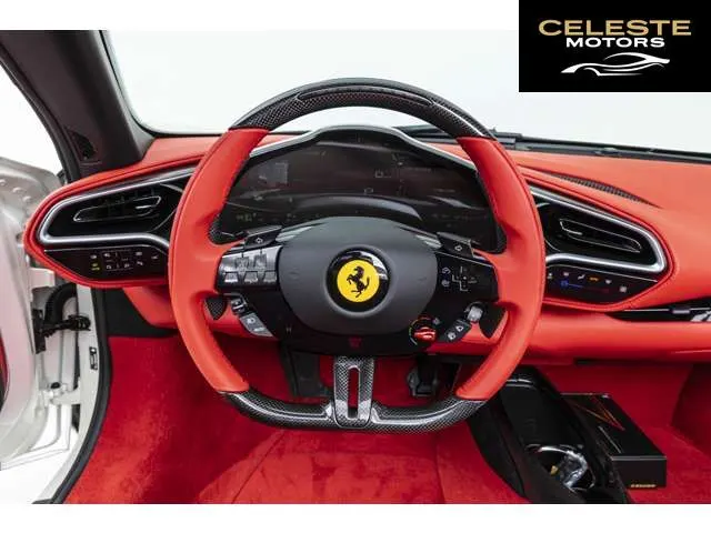 FERRARI 296GTS 2025 — photo 2 sur 8