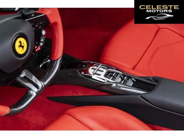 FERRARI 296GTS 2025 — photo 6 sur 8