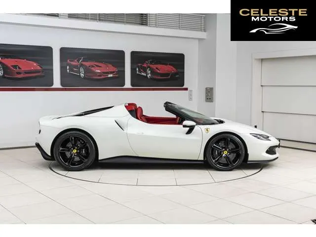 FERRARI 296GTS 2025 — photo 8 sur 8