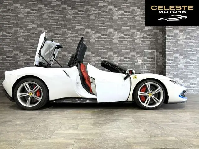 FERRARI 296GTS 2023 — photo 6 sur 8