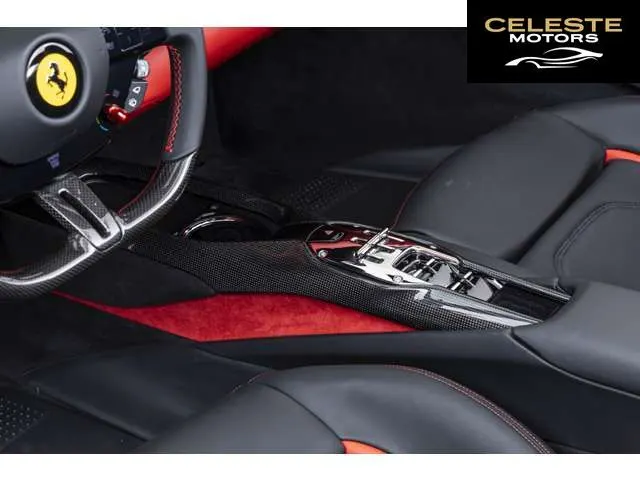 FERRARI 296GTS 2024 — photo 2 sur 8