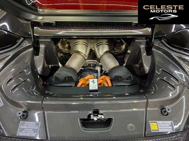 FERRARI 296GTS 2025 — photo 5 sur 8