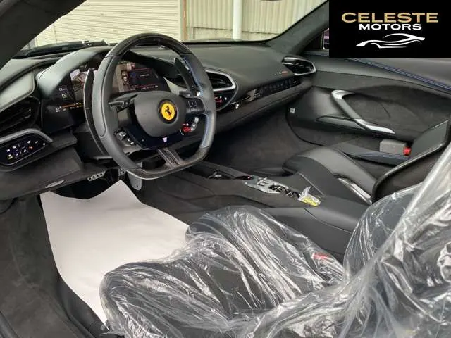FERRARI 296GTS 2024 — photo 7 sur 8
