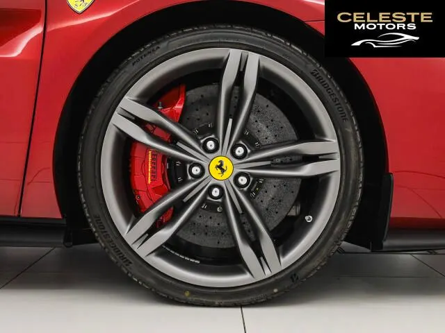 FERRARI 296GTS 2025 — photo 5 sur 8