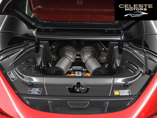 FERRARI 296GTS 2025 — photo 6 sur 8