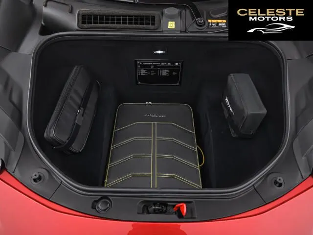 FERRARI 296GTS 2025 — photo 7 sur 8