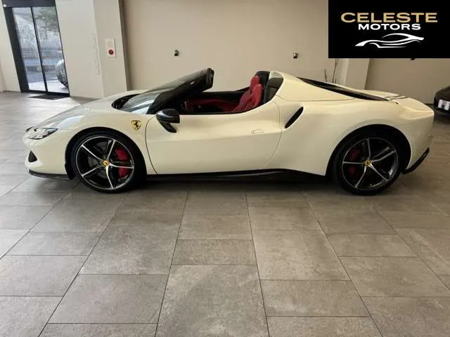 FERRARI 296GTS 2025 — photo 6 sur 8