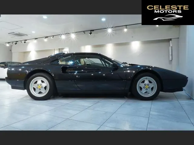 FERRARI 328GTB 1990 — photo 2 sur 8