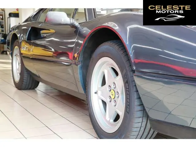 FERRARI 328GTB 1987 — photo 2 sur 8