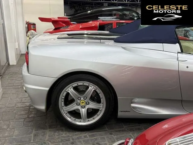 FERRARI 360 Spider 2001 — photo 7 sur 8