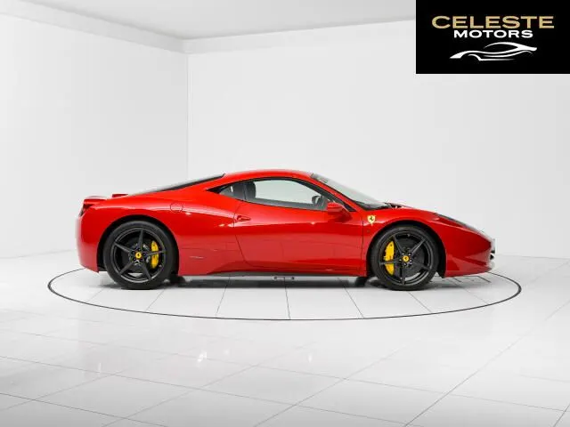 FERRARI 458 Italia 2010 — photo 7 sur 8