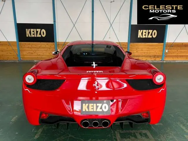 FERRARI 458 Italia 2010 — photo 3 sur 8