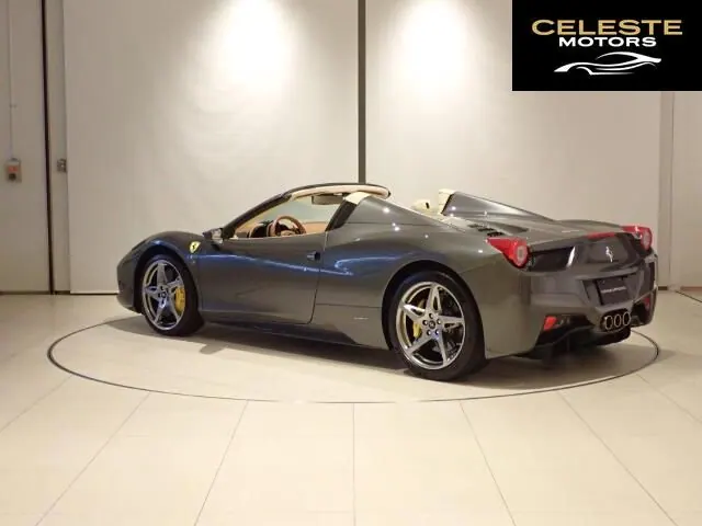 FERRARI 458 Spider 2014 — photo 4 sur 8