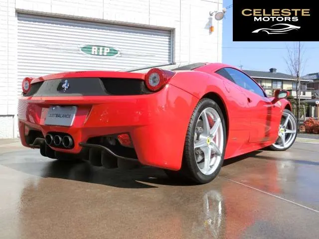 FERRARI 458 Italia 2012 — photo 4 sur 8