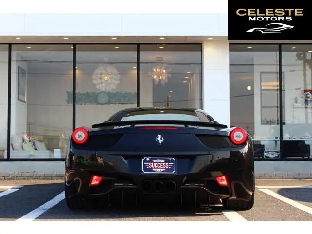 FERRARI 458 Italia 2011 — photo 2 sur 8