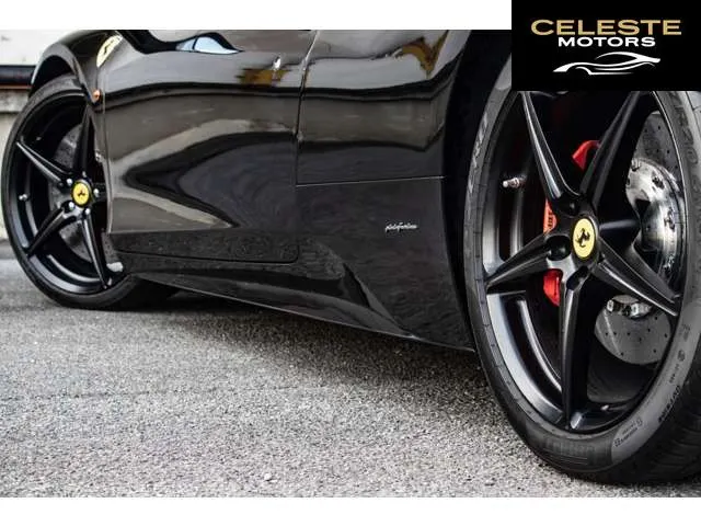FERRARI 458 Italia 2010 — photo 4 sur 8