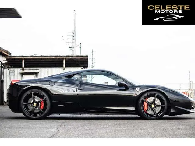 FERRARI 458 Italia 2010 — photo 6 sur 8