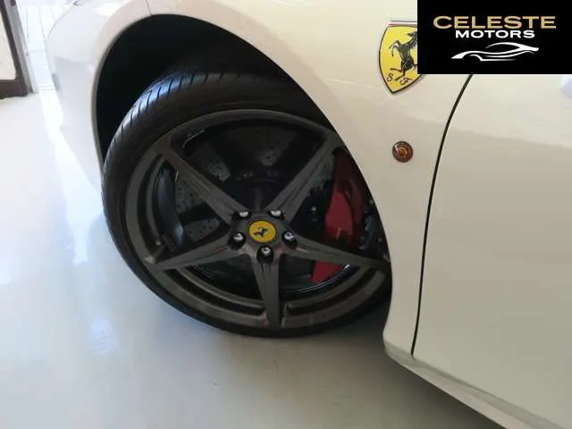 FERRARI 458 Spider 2015 — photo 4 sur 8