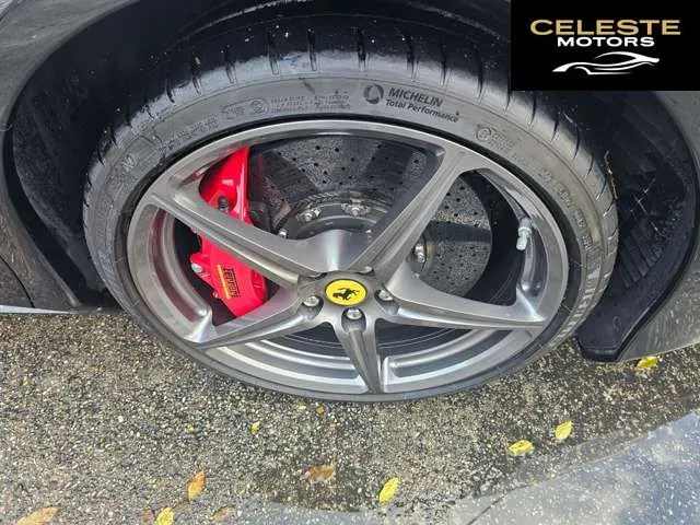 FERRARI 458 Spider 2012 — photo 5 sur 8