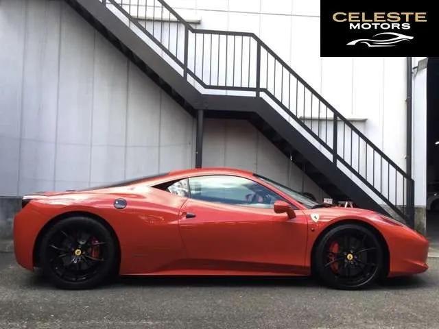 FERRARI 458 Italia 2013 — photo 7 sur 8