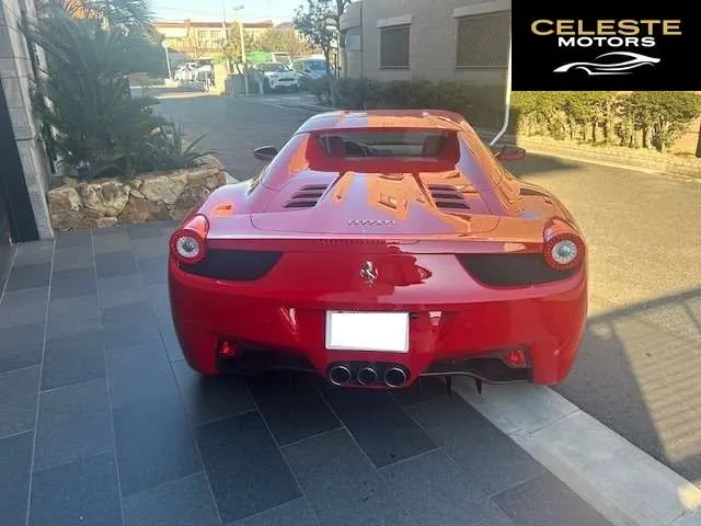 FERRARI 458 Spider 2014 — photo 2 sur 8