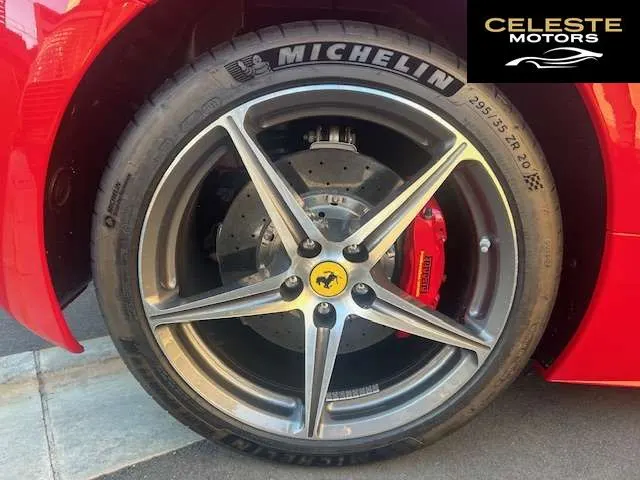 FERRARI 458 Spider 2014 — photo 8 sur 8