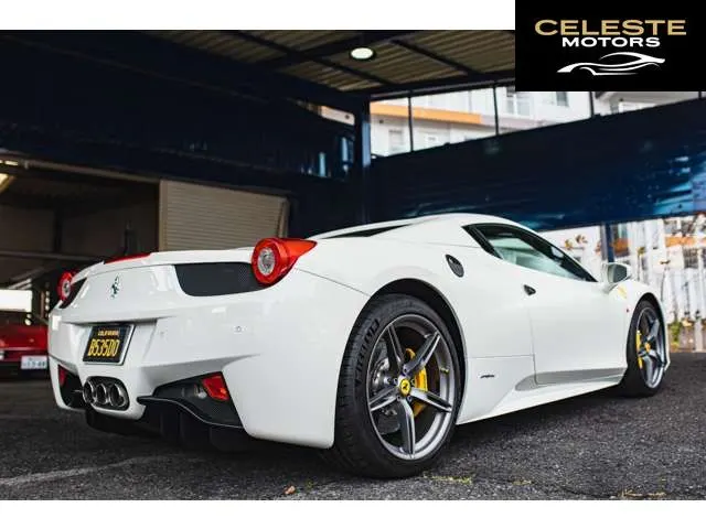 FERRARI 458 Spider 2014 — photo 2 sur 8