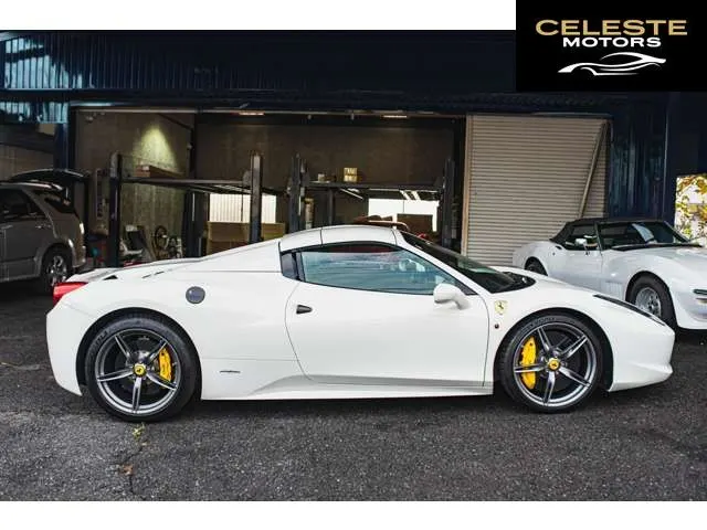 FERRARI 458 Spider 2014 — photo 3 sur 8
