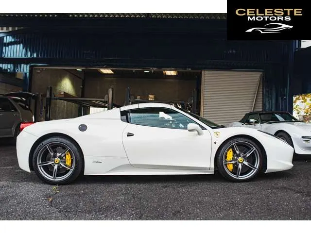FERRARI 458 Spider 2014 — photo 4 sur 8