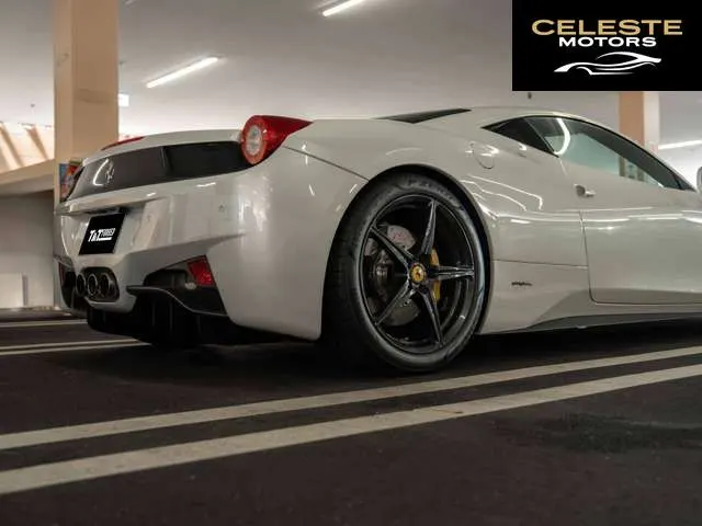 FERRARI 458 Italia 2013 — photo 8 sur 8