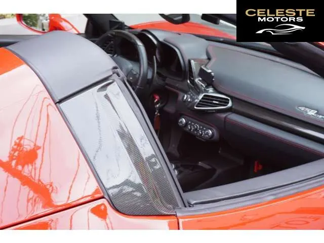 FERRARI 458 Spider 2014 — photo 2 sur 8