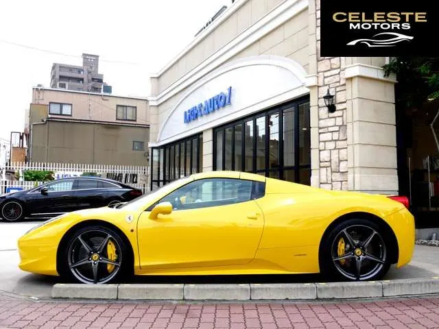 FERRARI 458 Spider 2013 — photo 4 sur 8