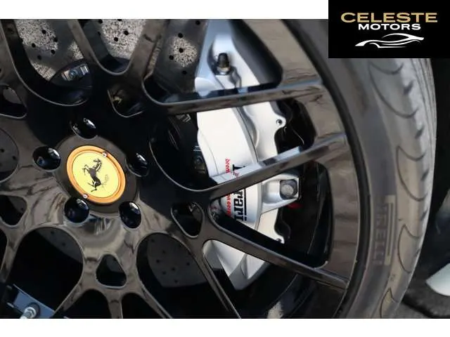 FERRARI 458 Spider 2012 — photo 3 sur 8