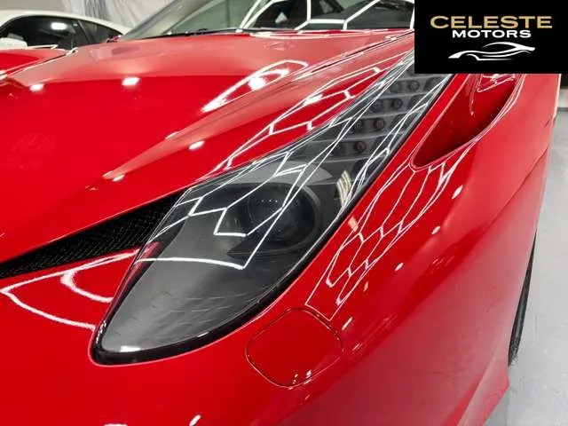 FERRARI 458 Italia 2012 — photo 6 sur 8