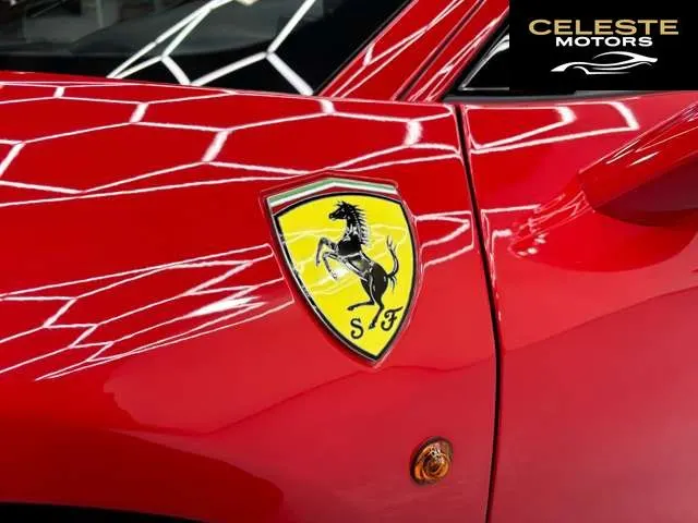 FERRARI 458 Italia 2012 — photo 8 sur 8