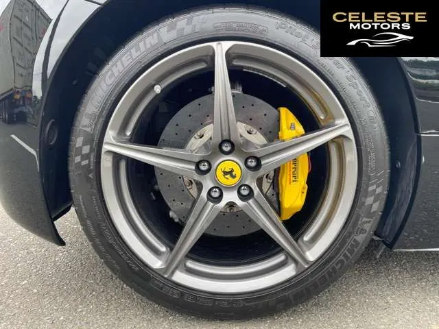 FERRARI 458 Spider 2018 — photo 8 sur 8