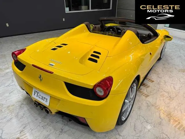 FERRARI 458 Spider 2012 — photo 6 sur 8