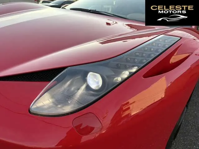 FERRARI 458 Italia 2011 — photo 3 sur 8