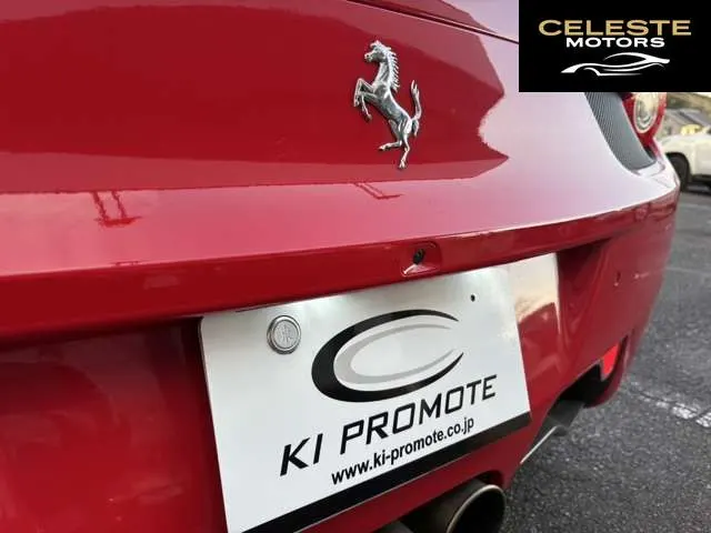 FERRARI 458 Italia 2011 — photo 8 sur 8