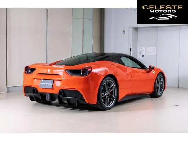 FERRARI 488 GTB 2017 — photo 3 sur 8