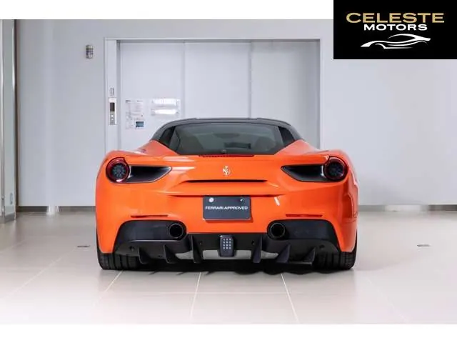FERRARI 488 GTB 2017 — photo 4 sur 8