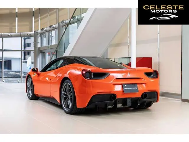 FERRARI 488 GTB 2017 — photo 5 sur 8