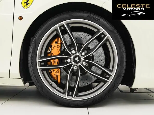 FERRARI 488 GTB 2016 — photo 5 sur 8