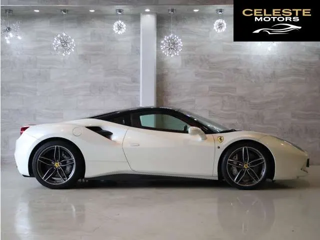 FERRARI 488 GTB 2017 — photo 5 sur 8