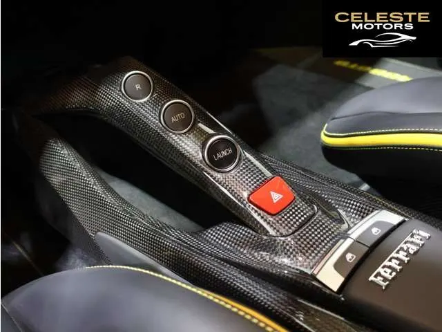 FERRARI 488 GTB 2018 — photo 2 sur 8