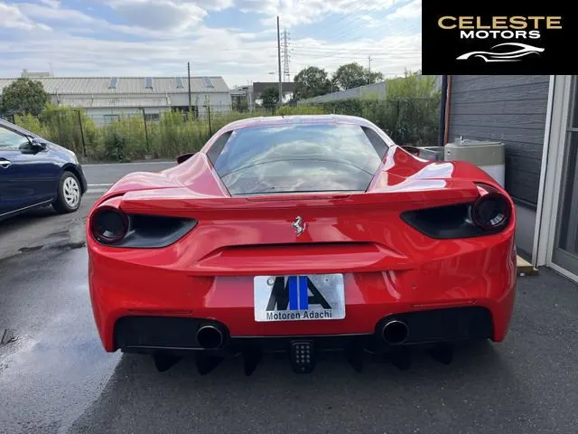 FERRARI 488 GTB 2016 — photo 3 sur 8