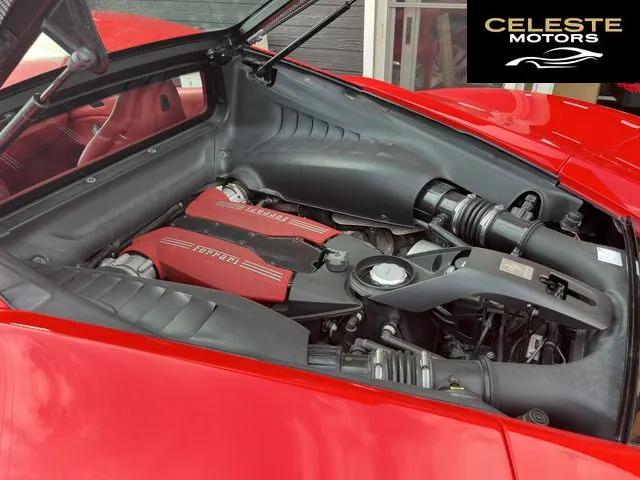 FERRARI 488 GTB 2016 — photo 6 sur 8